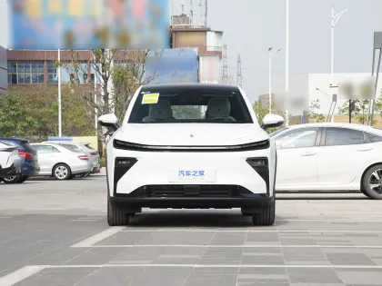 Geely Livan 7 Ruilan: New Energy Electric Car with 450km Range