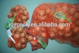 Onion packaging machine