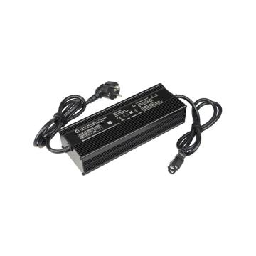 60 V 4A Lithium -Ionen -Batterie -Ladegerät für alle Länder Plugs geeignet