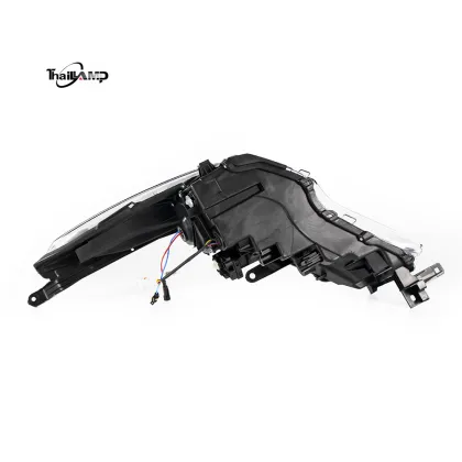 Super Bright Auto Headlights Parts for Toyota Fortuner 2016-2017