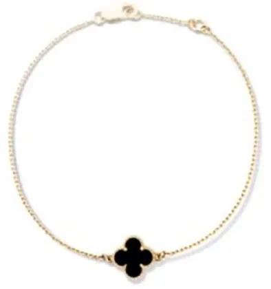 Four leaf clover bracelet
