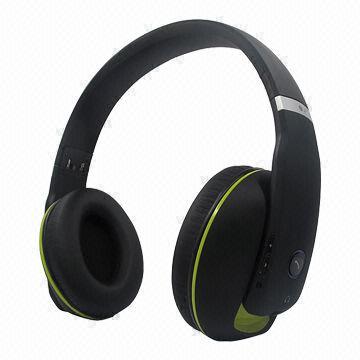 Retractable Headband Wireless Headset, 2.4026-2.480GHz Frequency Range and 3.5mm Connector