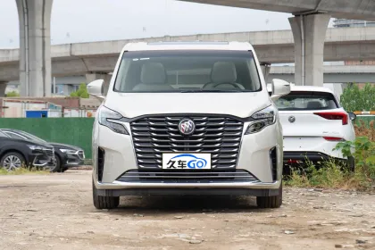 MPV Buick Gl8 family use