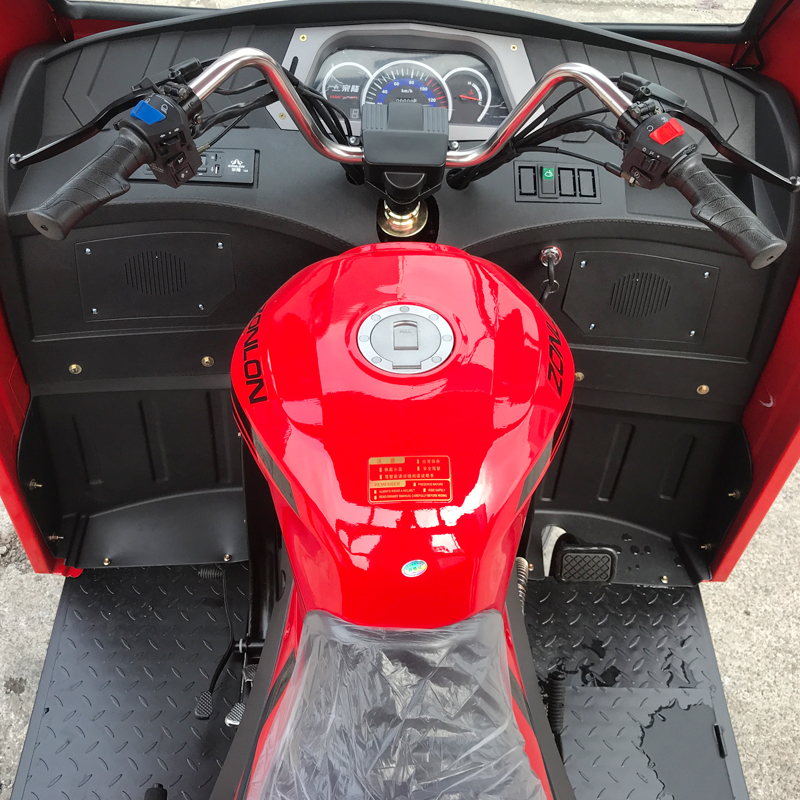Flexible Three Wheeled Motorcycle