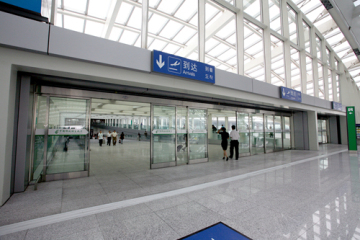 Slimline Automatic Sliding Doors for Commercial Use