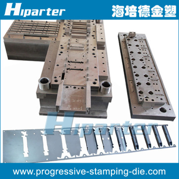 Precision big part progressive die