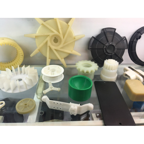 Plastic Injection Molded Cooler Fan Blade