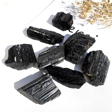 Gémais à vente naturelle noire en gros Natural Black Tourmaline