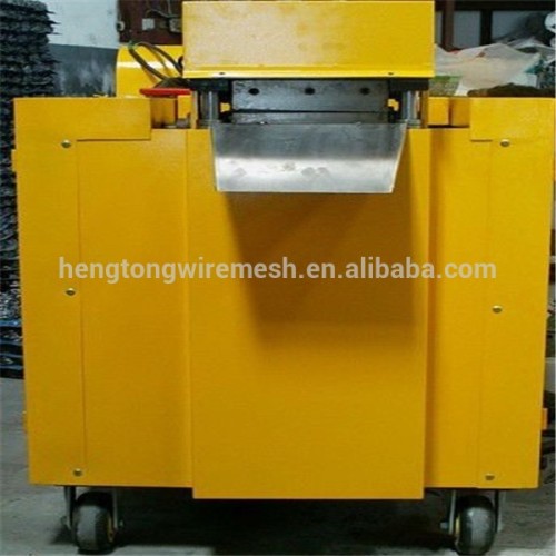 Automatic mesh scourer making machine with double-needle and single-needle