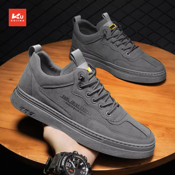 2024 Men's Trendy Breathable Leather Flat Sneakers - Black Casual Shoes for Spring and Autumn