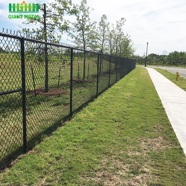 Grass green coated used chain link fence
