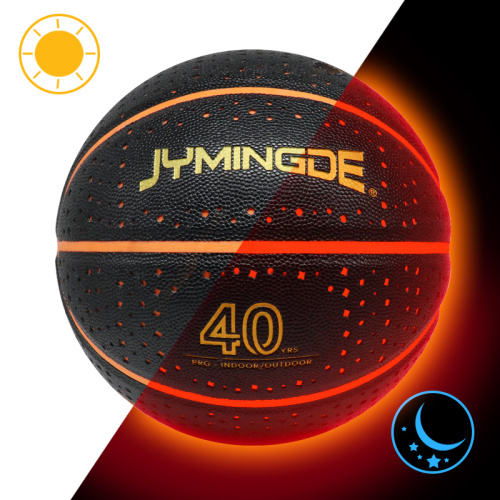 Bola de basquete iluminada e luminosa brilhante