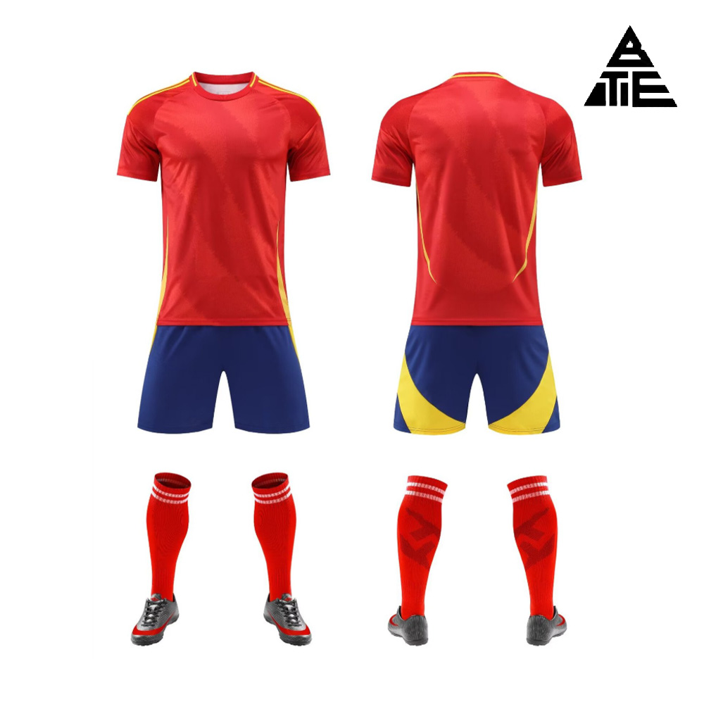 Uniforme de fútbol ligero del club.