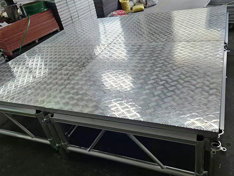 oncert Stage Design