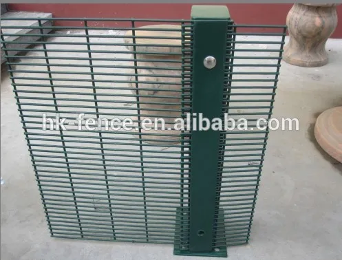 PVC coated airport 358 Prevent climbing fence
