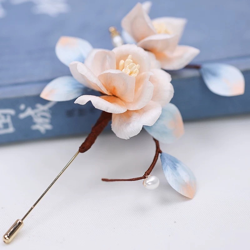 Original design of non-legacy velvet brooch