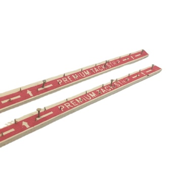 Thảm gỗ dán cạnh mịn với móng tay