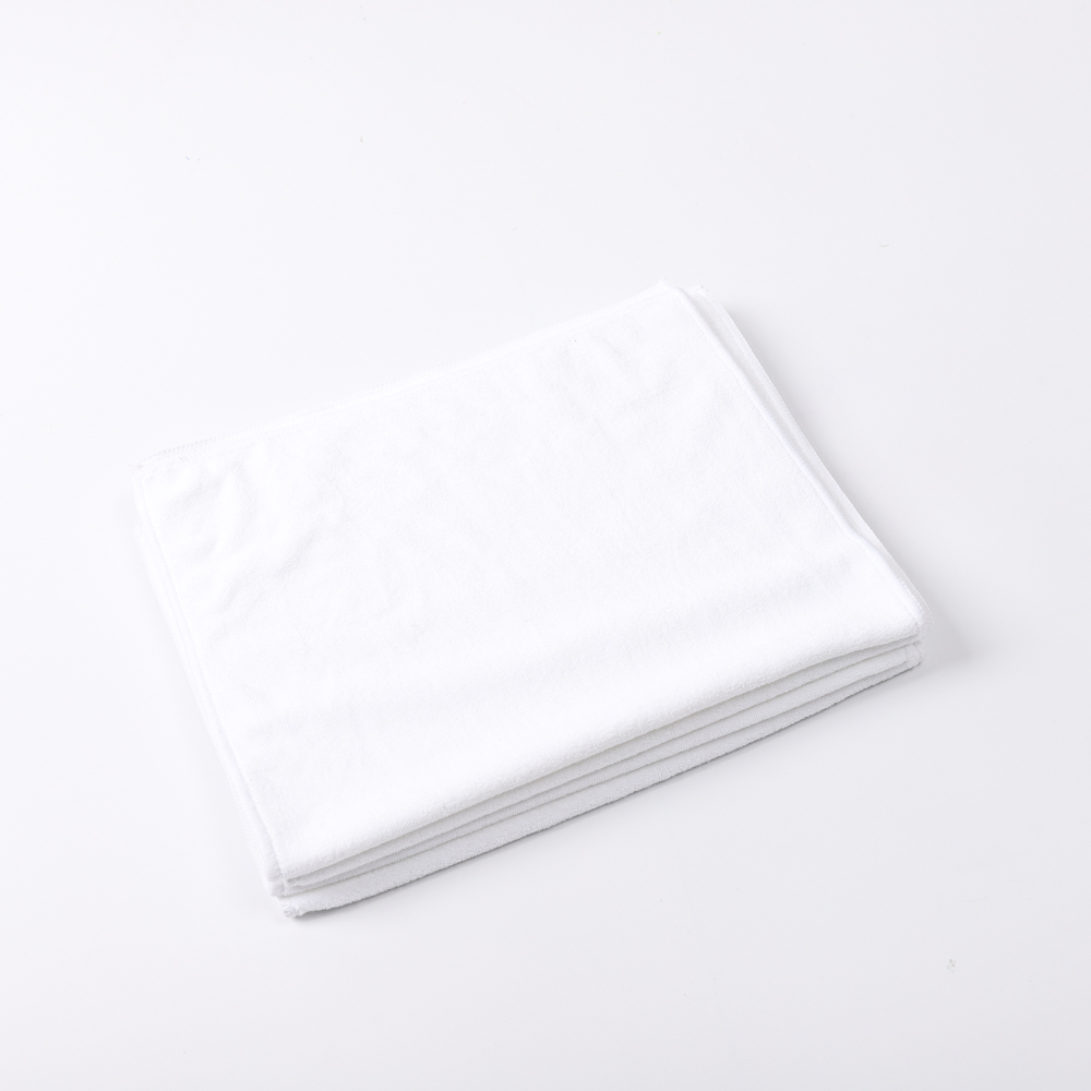 White Dry Microfiber Towels