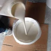 White Latex Glue Solid Content 45%