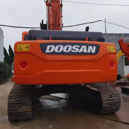 Used Doosan DX225 Excavator - Efficient Heavy Construction Equipment for Sale