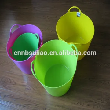 plastic buckets and tubs