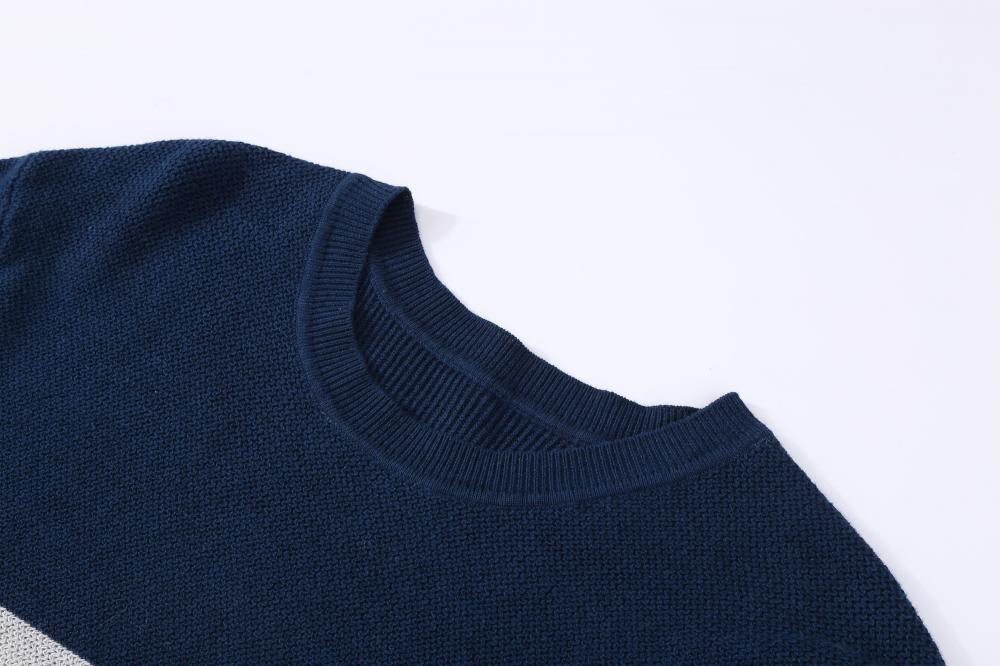 Men's Knitted Colour Block Design Crew-Neck Pullover