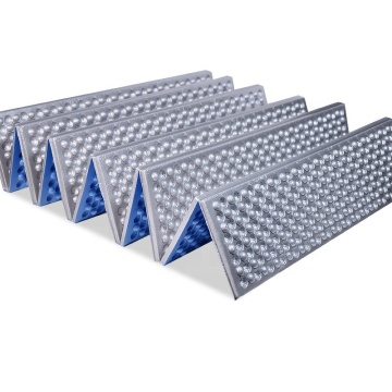 Outdoor Camping and Hiking Essentials: IXPE/XPE Closed Cell Foam Egg Nest Aluminum Silver Film Folding Sleeping Mat & Moisture-Proof Pad
