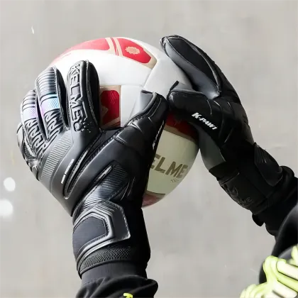 Soccer Goalkeeper PU Leather Gloves with Welding Machine