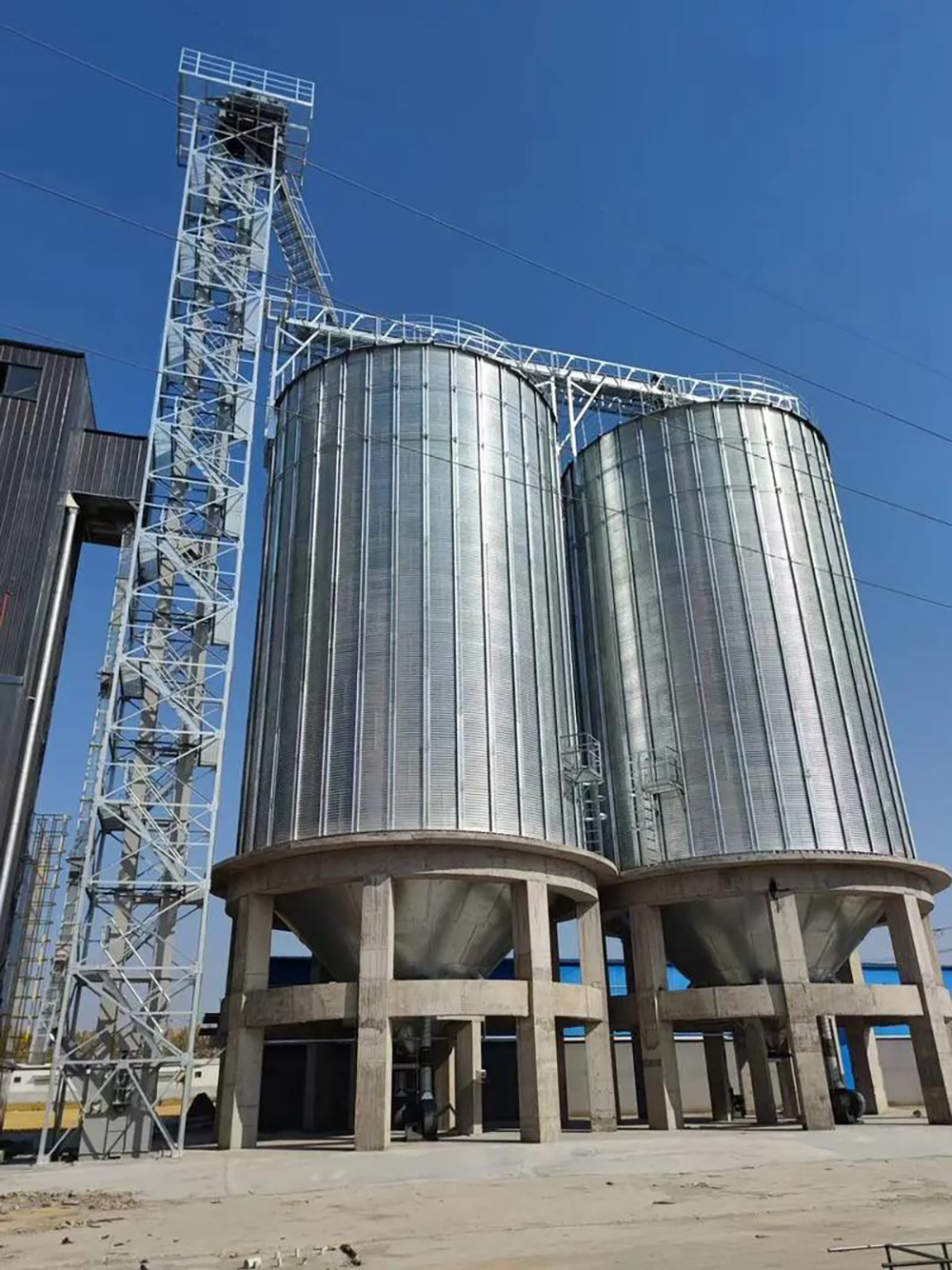 Warehousing and distribution for mines