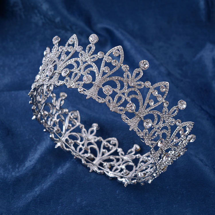 Beauty Alloy and Rhinestone Full Round Crown For Queen