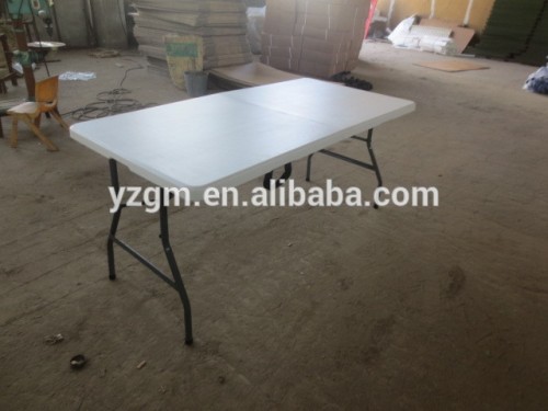 5'ft Plastic Folding Table for outdoor used