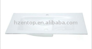 One piece of glass vanity top