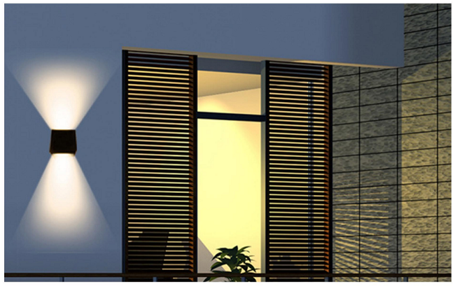 Exquisite and compact outdoor LED wall light