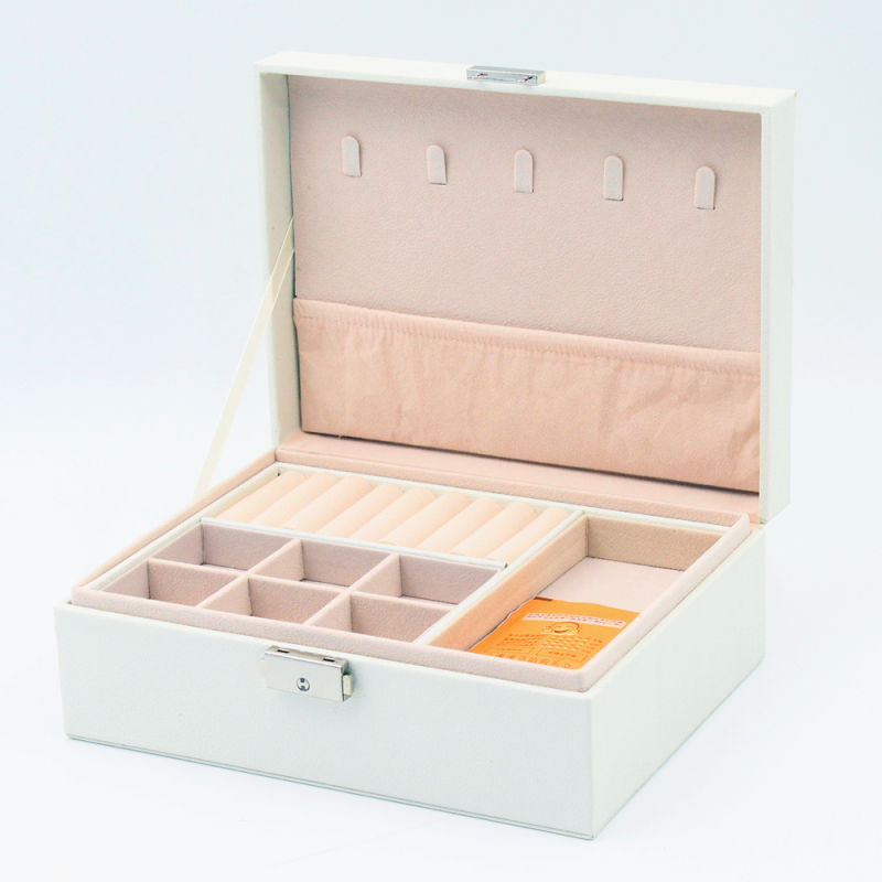 Affordable PU Leather Jewelry Case with Tray: The Perfect Gift and Storage Solution for Women
