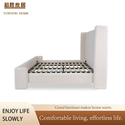 Cama estofada de luxo com design de cabeceira