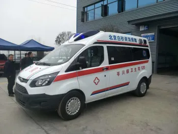 Ford V362 5-7seats Gasoline Monitoring Ambulance