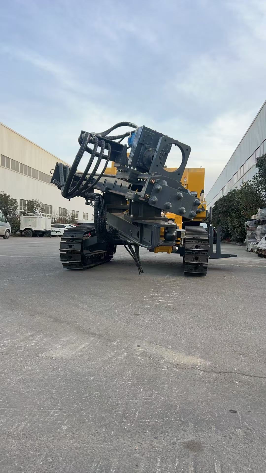 Down-the-hole drilling rig3