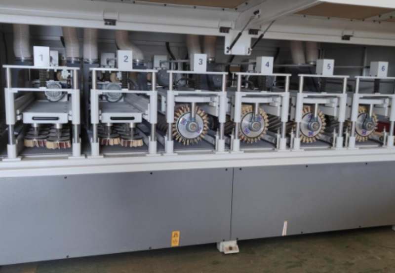Automatic Sand Blasting Machine
