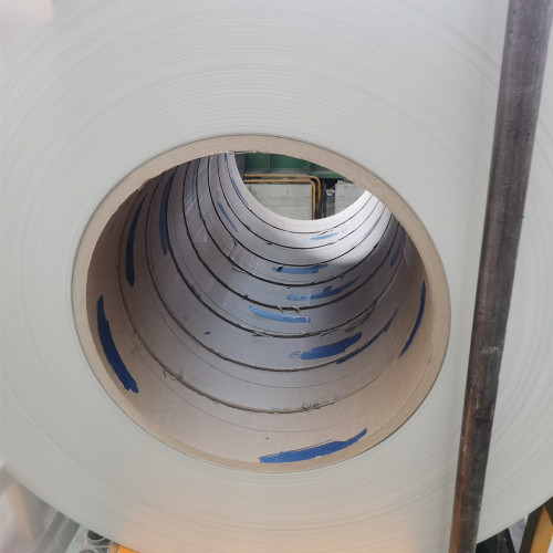 папярэдне афарбаваны алюмініевы ліст