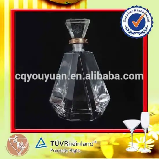 Wholesale Elegant Diamond Shape 500ml Glass Bottles for Liquor