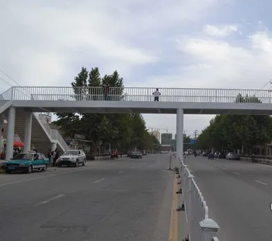 Overcrossing Steel Structure Pedestrian Bridge