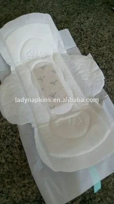 Wholesome tea polyphenols sanitary napkins