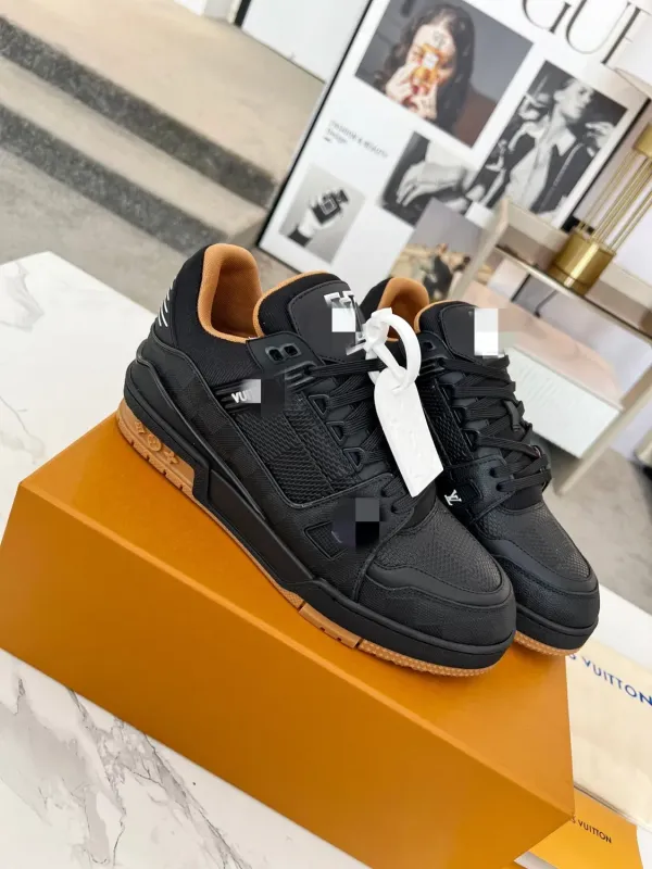 Luxury Designer Shoes Wholesale 2026