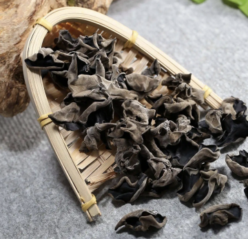 Dried fungus (1-1.5cm, 1.5-2.5cm 2.5cm up)