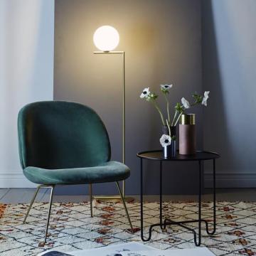China Decorative Gold Metal Opal Glass Ball Floor Lamp Supplier