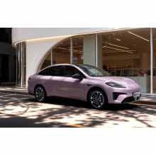 Elektrický sedan Aion RT