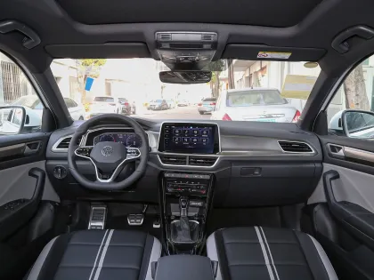 2025 Volkswagen T-ROC 300TSI DSG 2WD Starlight