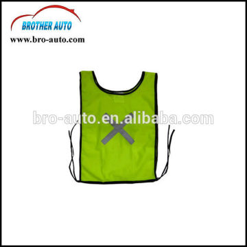2015 new good quality adult 100% polyester mesh 120g/m2 EN471 standard reflective safety vest safety vest with led light