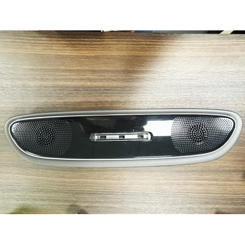 Phun âm thanh ô tô