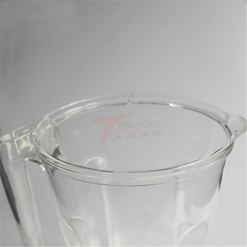 Transparent Juicer Cup PMMA Reaction Injection Molding